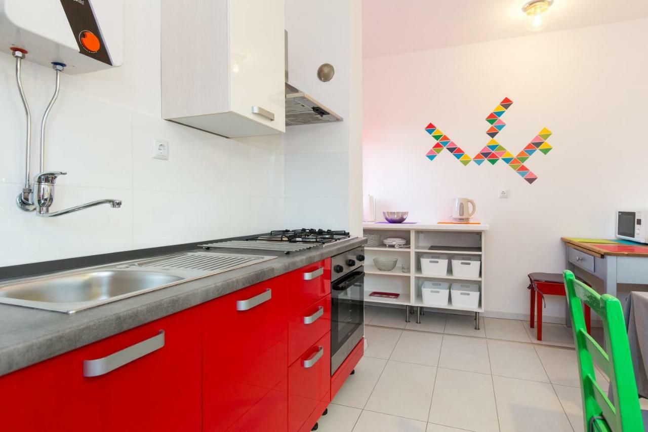 Home Away From Home With A Heated Pool Punat Exterior foto
